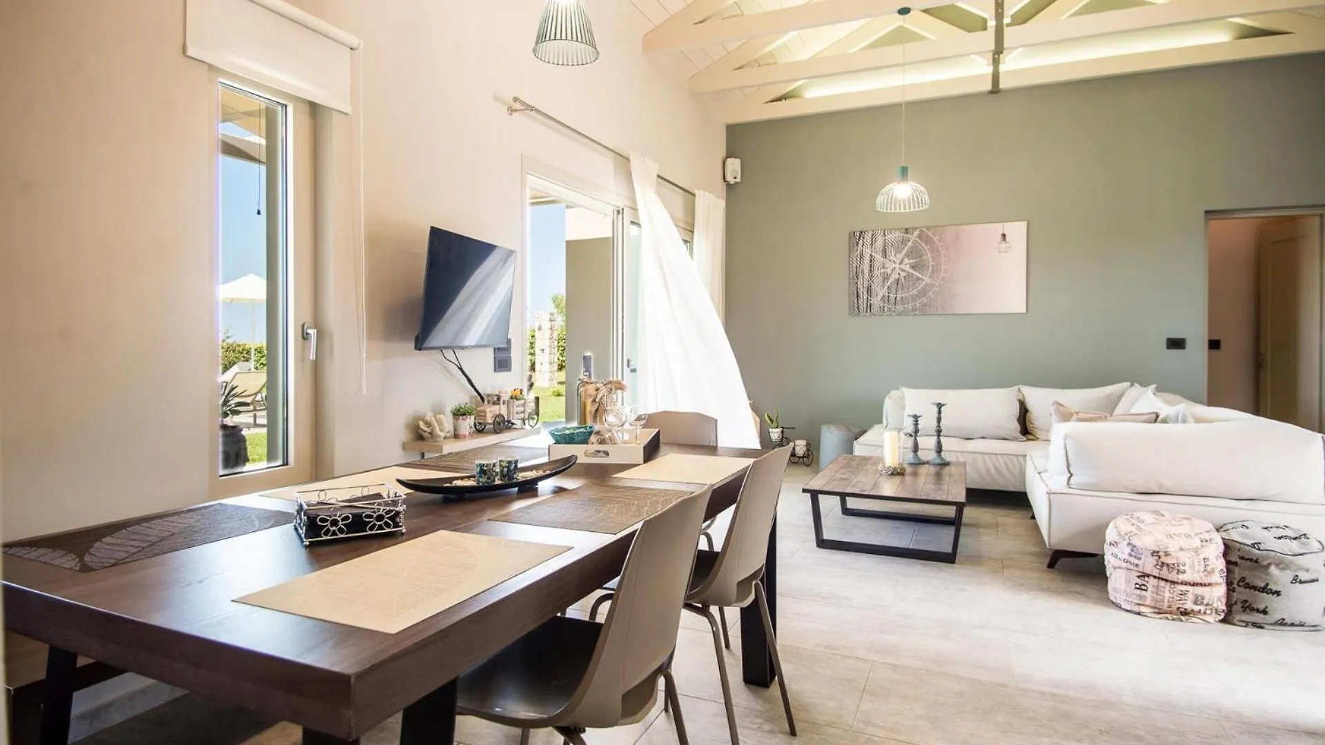 Villa La Vie By Vintage Travel Svoronata